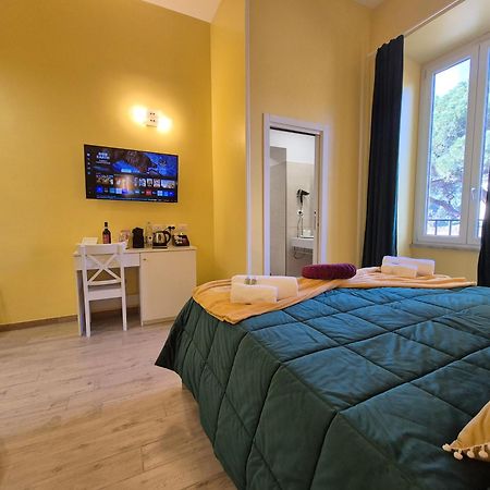 רומא Residenze Serventi Longhi מראה חיצוני תמונה