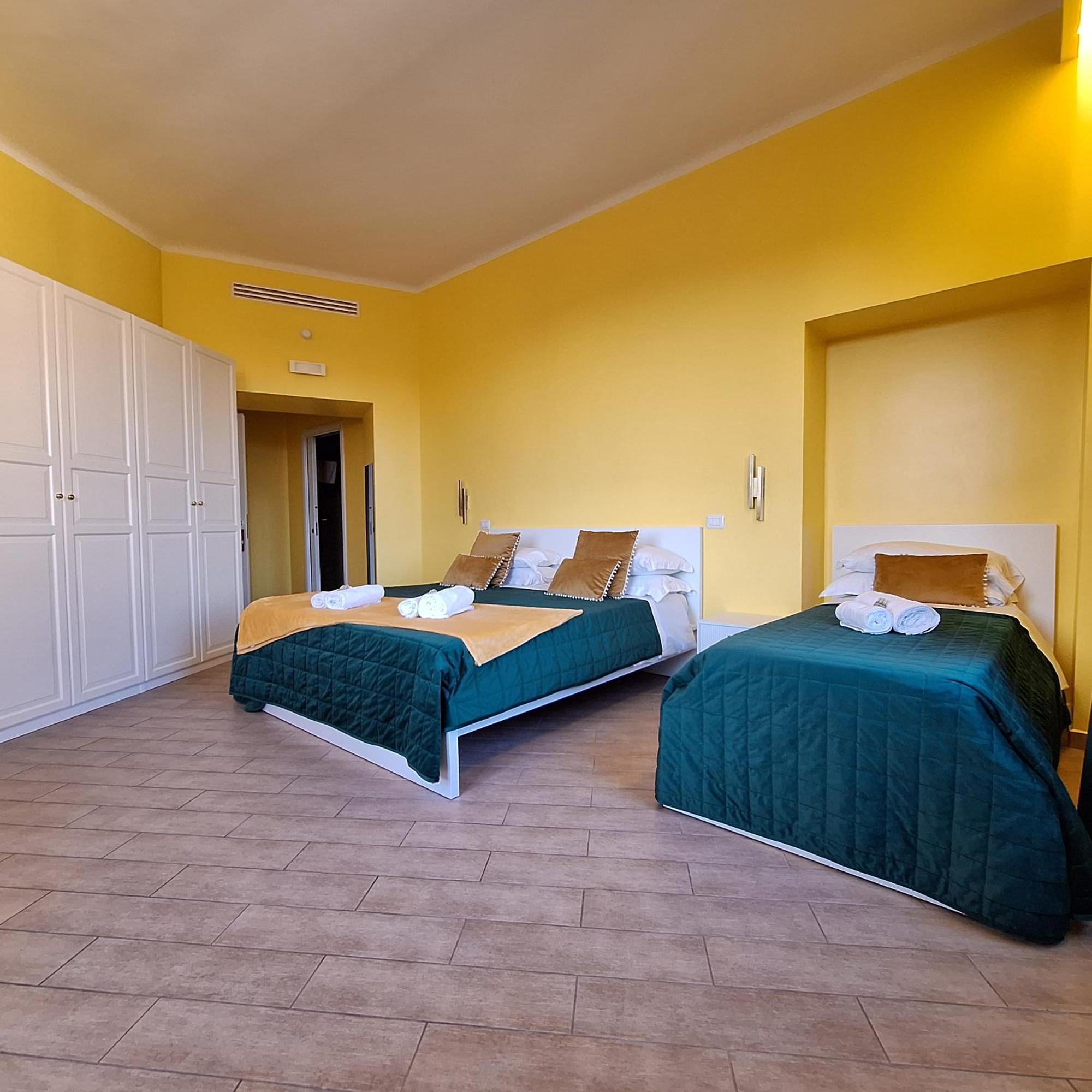 רומא Residenze Serventi Longhi מראה חיצוני תמונה