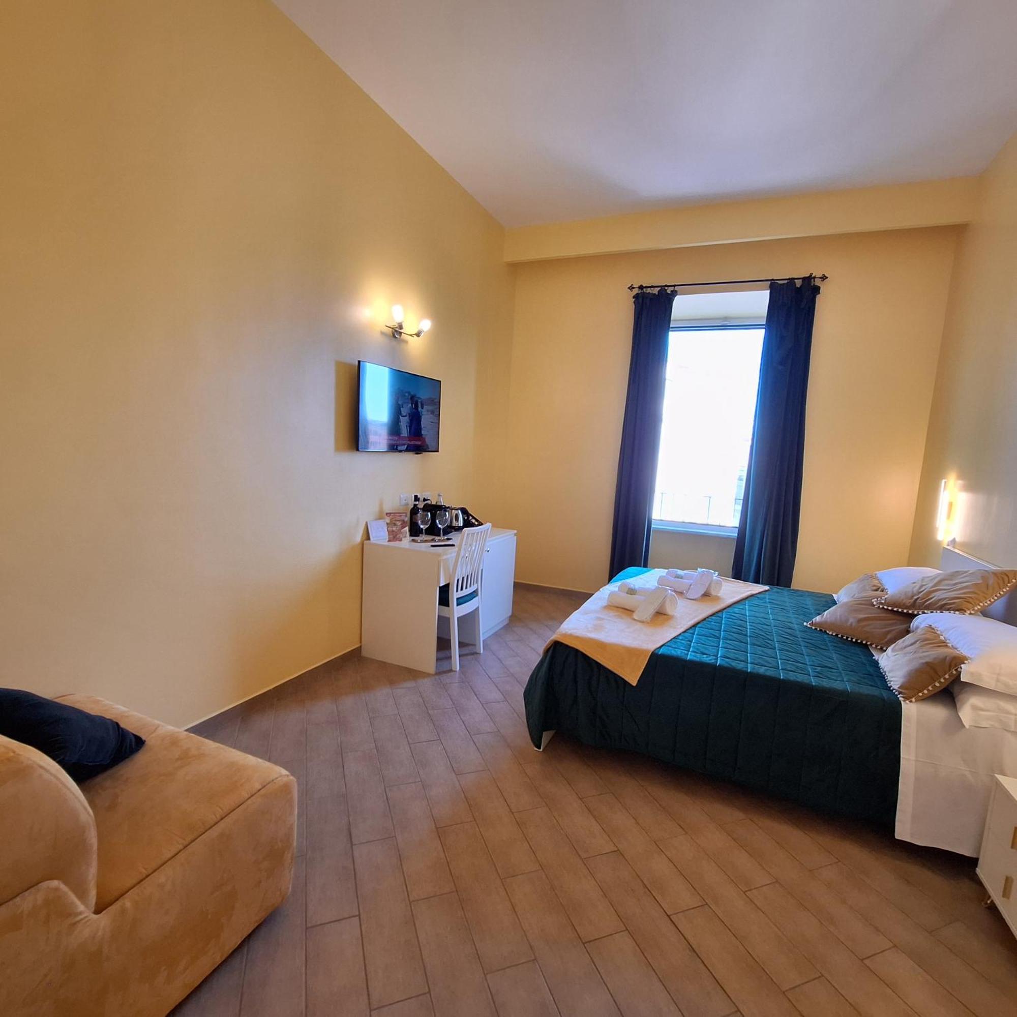 רומא Residenze Serventi Longhi מראה חיצוני תמונה