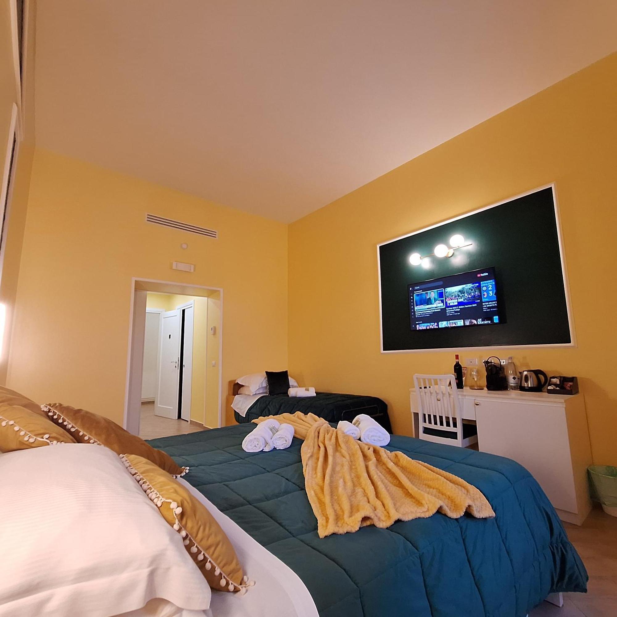 רומא Residenze Serventi Longhi מראה חיצוני תמונה