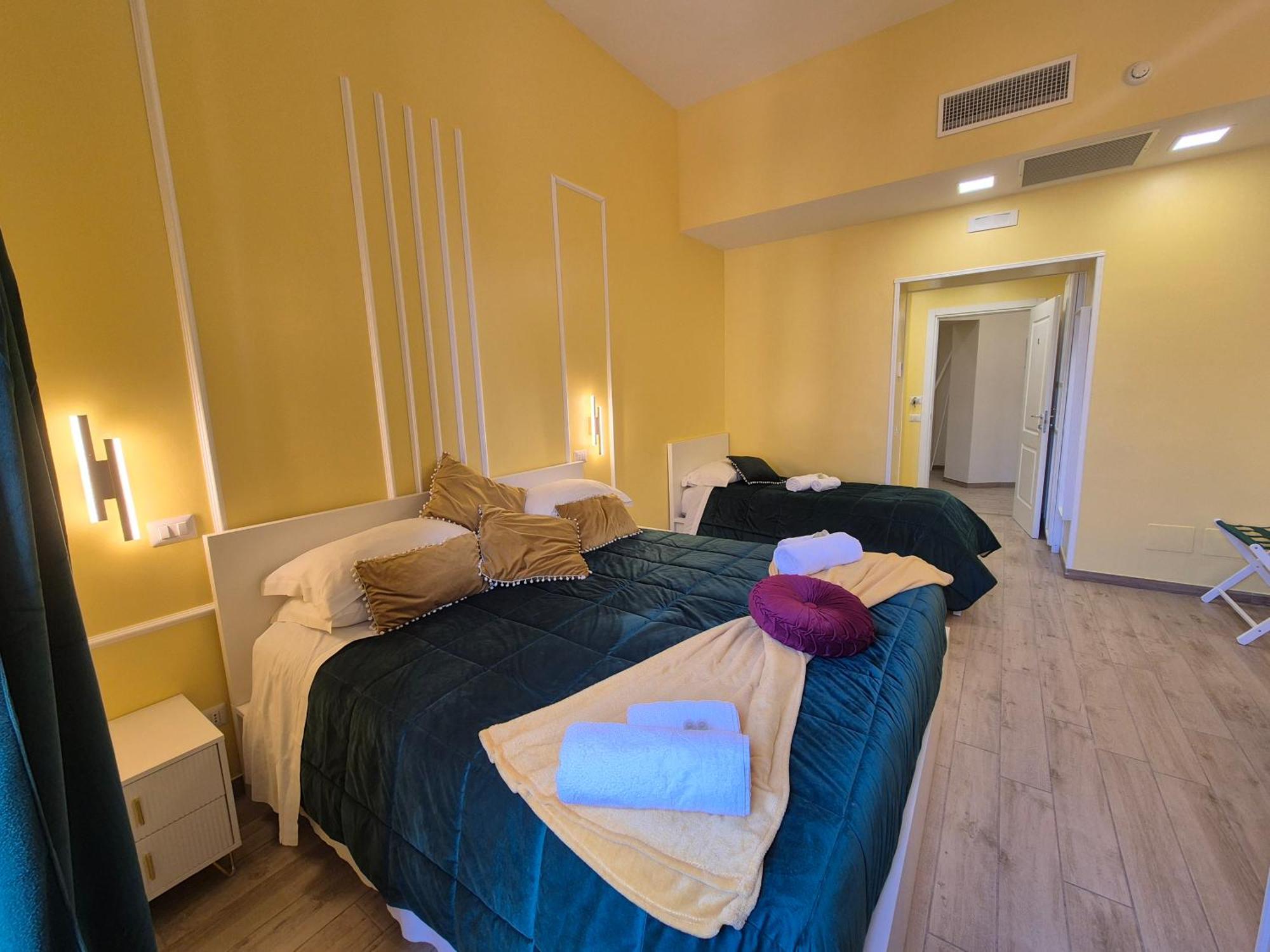 רומא Residenze Serventi Longhi מראה חיצוני תמונה