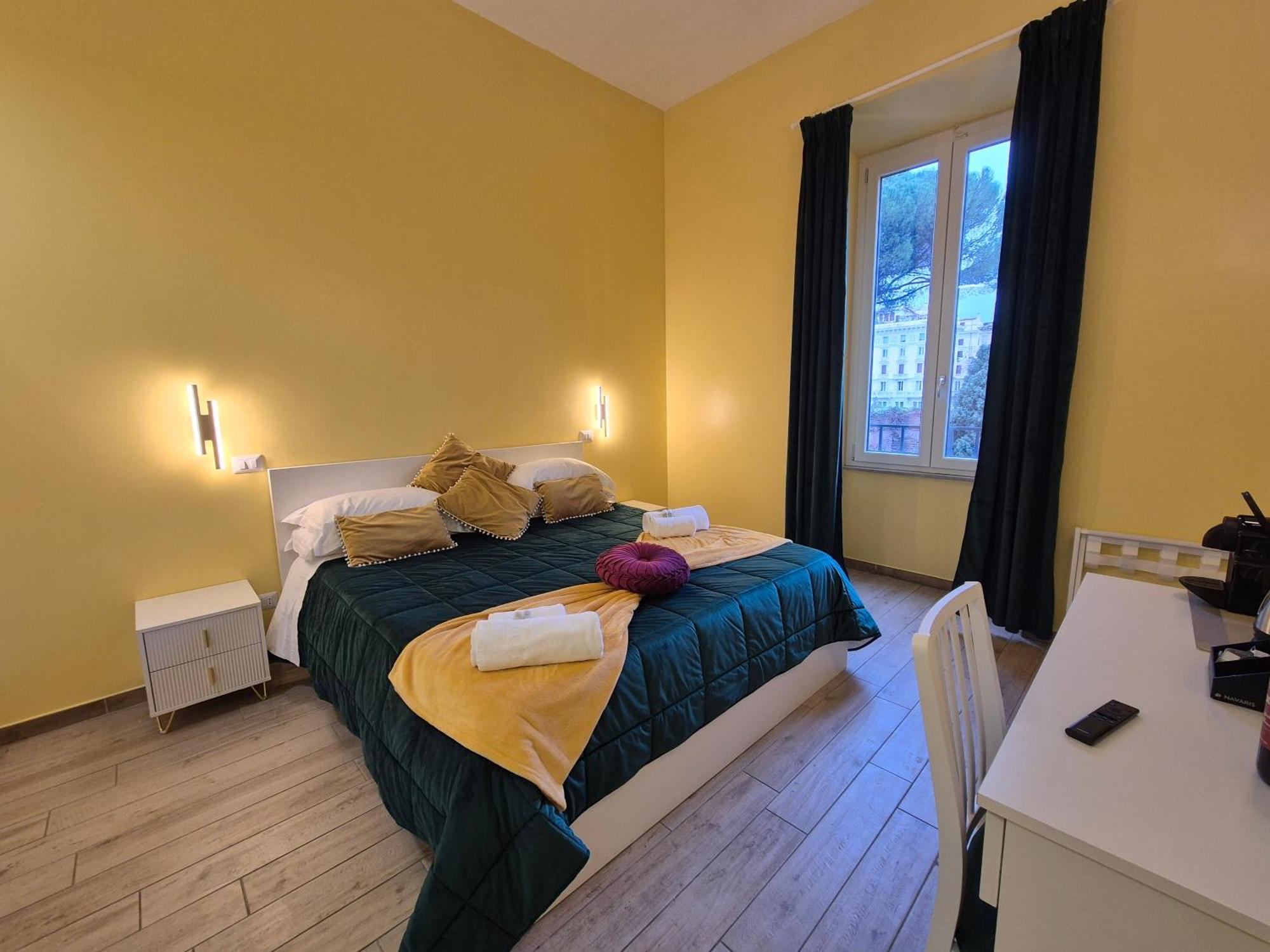 רומא Residenze Serventi Longhi מראה חיצוני תמונה